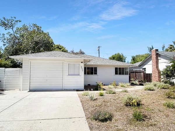 2590 Emerson Street, Palo Alto, CA 94301