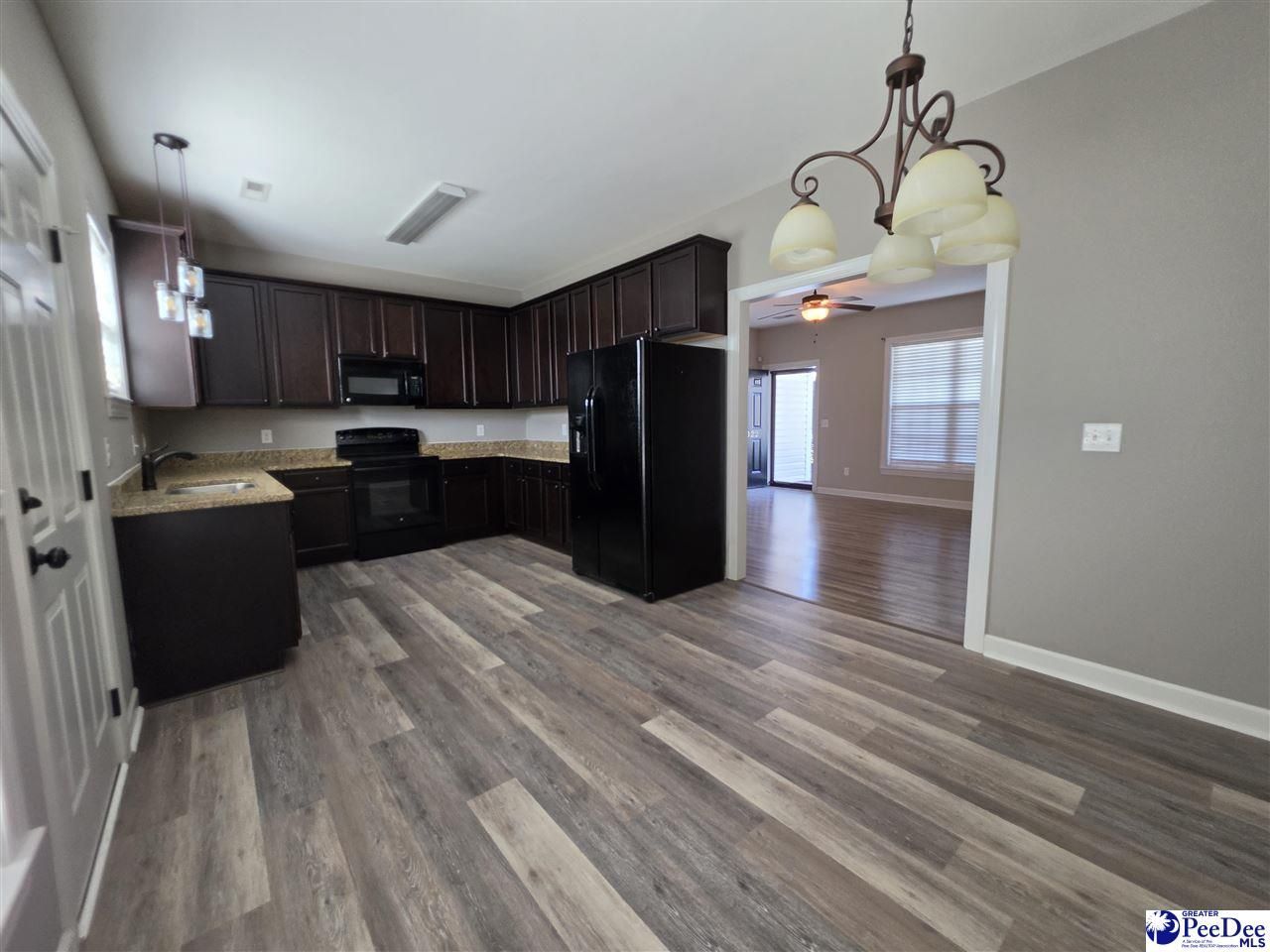 3022 Red Berry Circle Photo 5