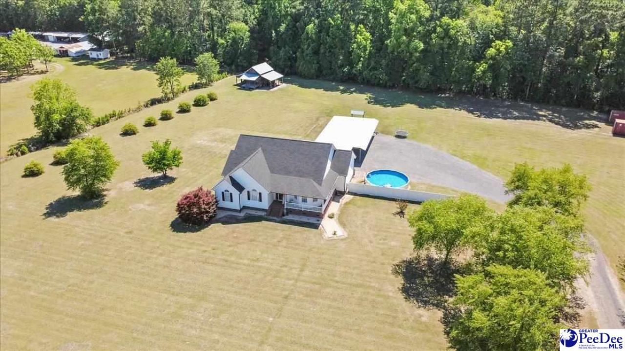 571 Laughlin Rd Photo 62