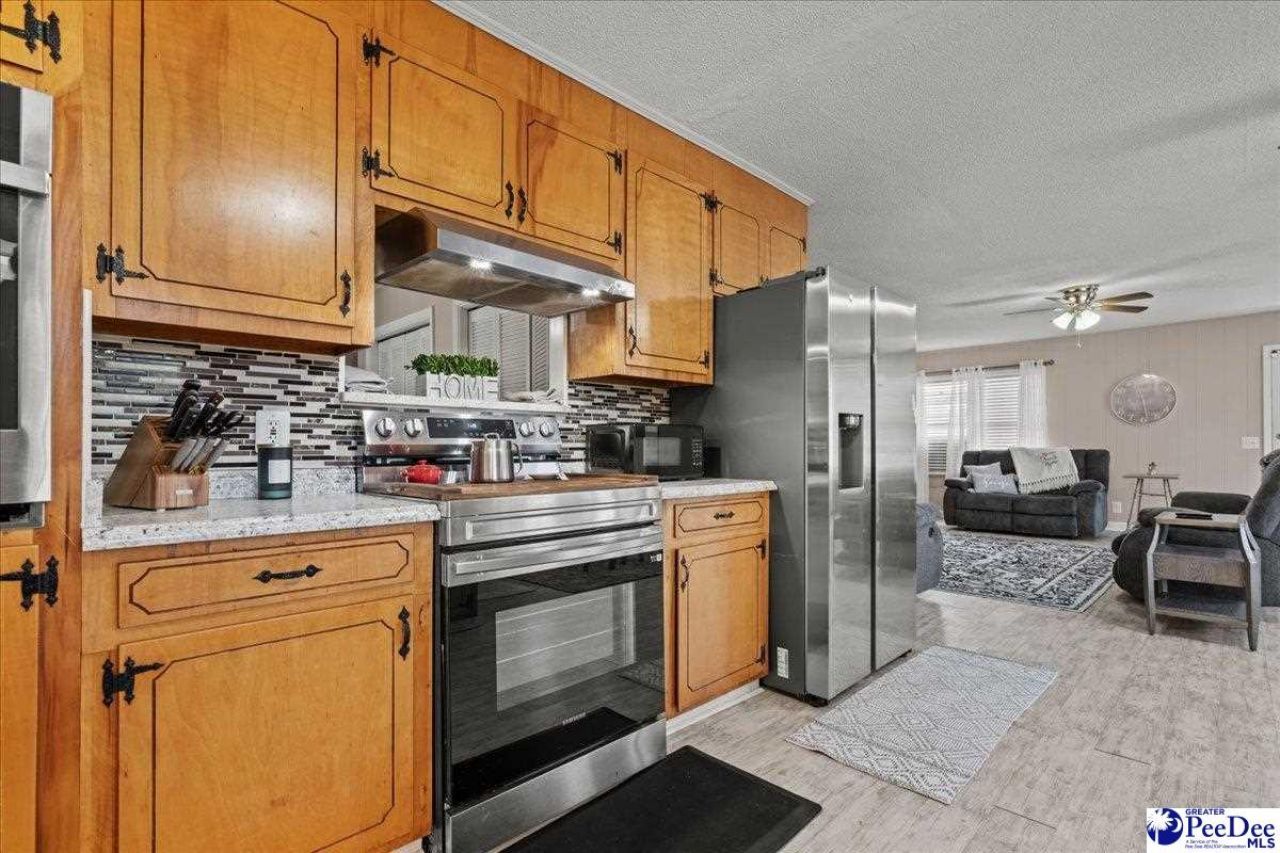 3545 Saint James Road Photo 10
