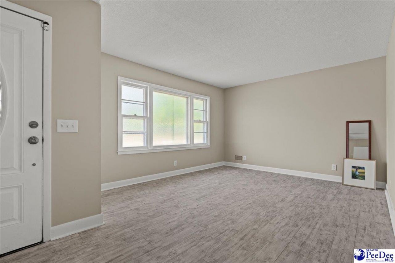 3545 Saint James Road Photo 21