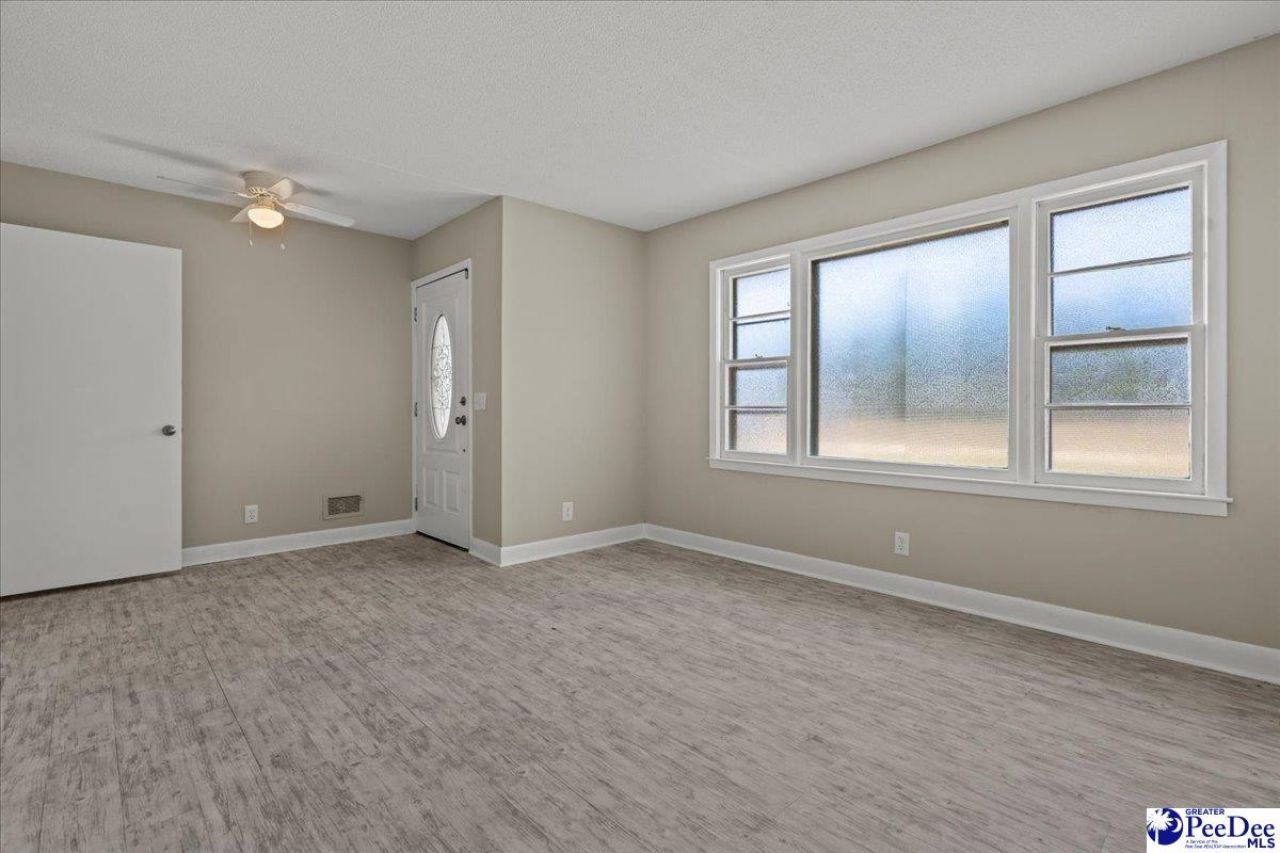 3545 Saint James Road Photo 22