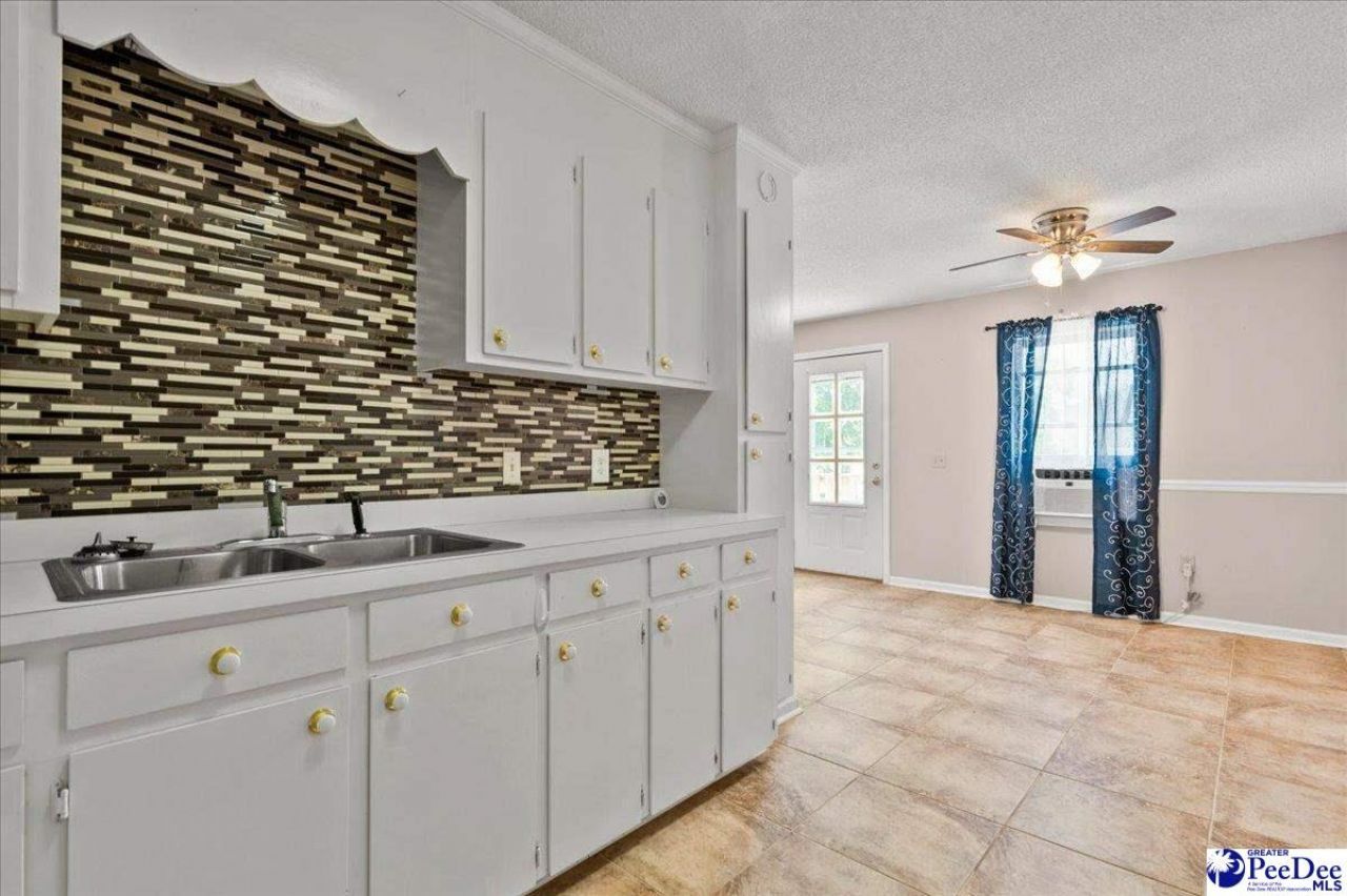 3545 Saint James Road Photo 29