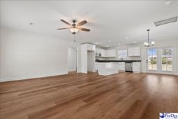 800 Tinkerbell Ln photo 4
