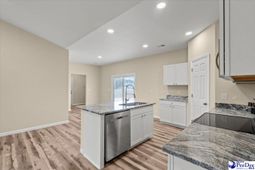 1507 E Home Avenue photo 4