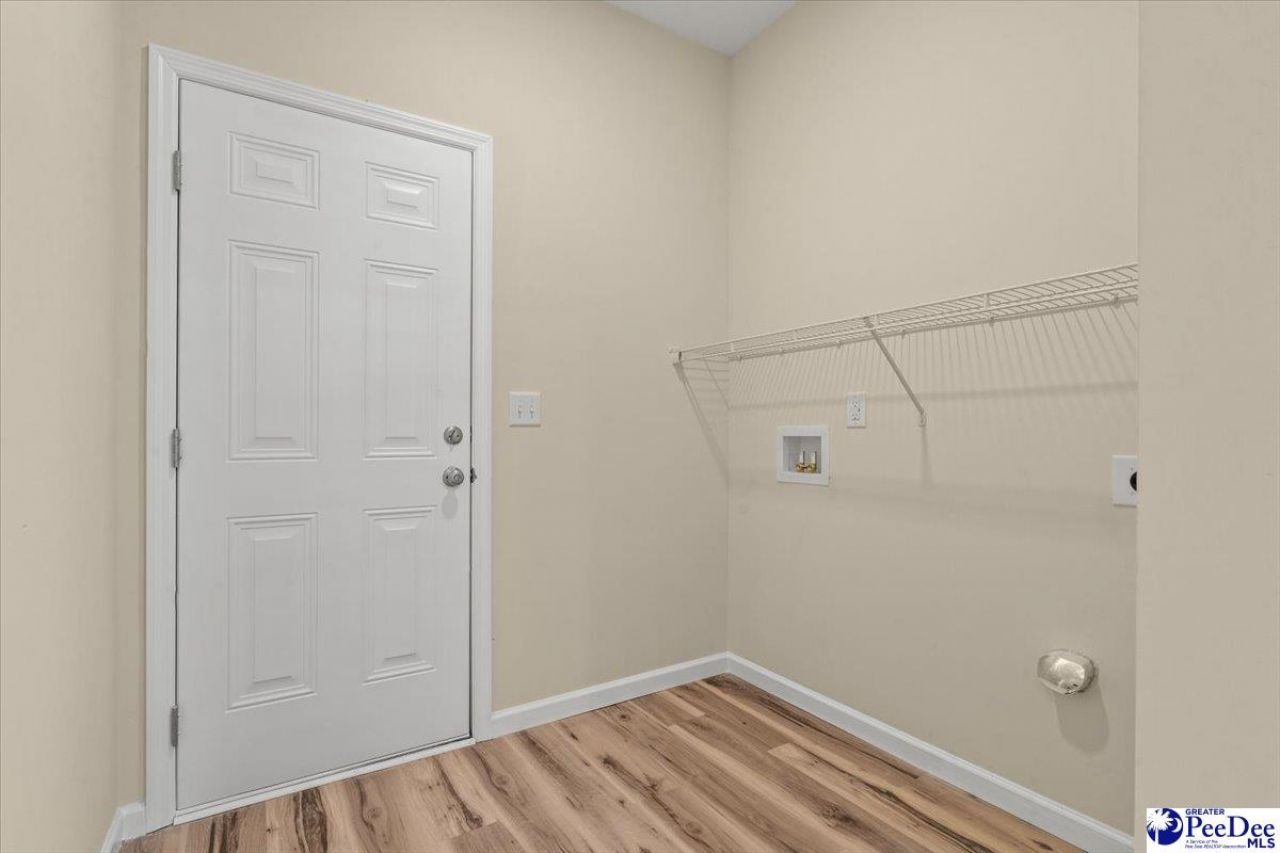 1507 E Home Avenue Photo 12