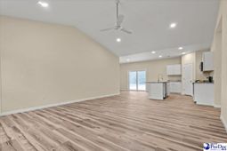 1507 E Home Avenue photo 4