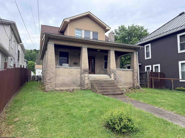 221 Lincoln Street, Grafton, WV 26354