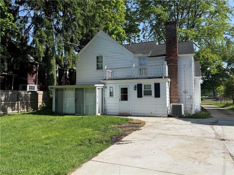20029 Sussex Road, Shaker Heights, OH 44122 Photo 21