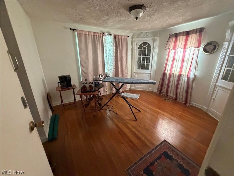 20029 Sussex Road, Shaker Heights, OH 44122 Photo 7