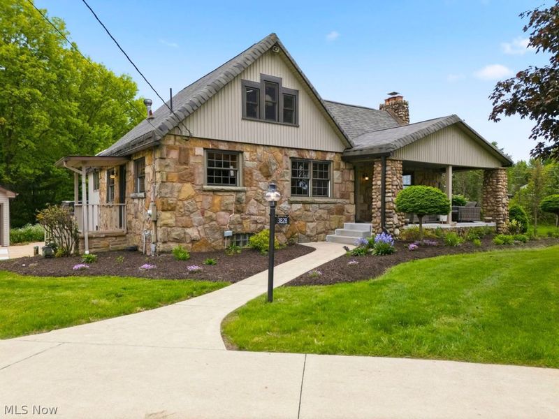 3828 Ravenna Avenue NE, Louisville, OH 44641 Photo 1