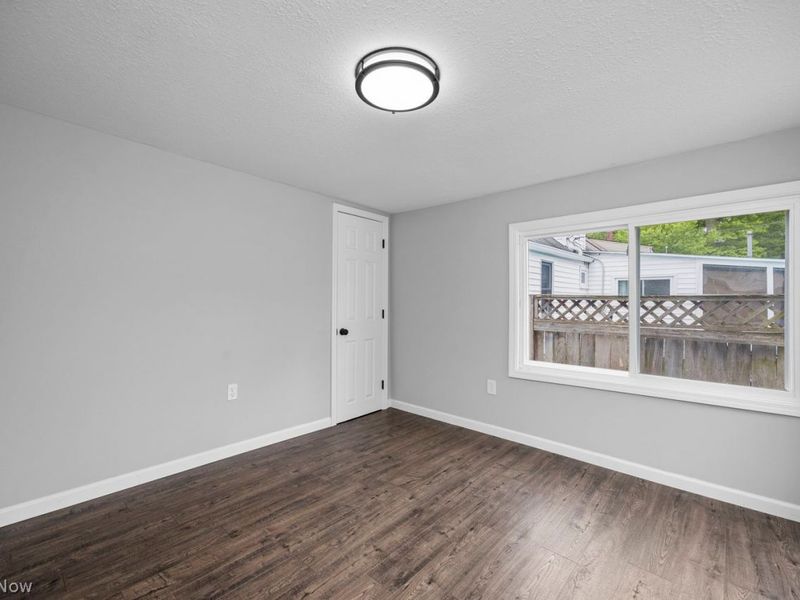 194 Forest Boulevard, Avon Lake, OH 44012 Photo 11
