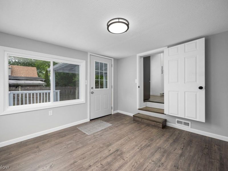 194 Forest Boulevard, Avon Lake, OH 44012 Photo 13