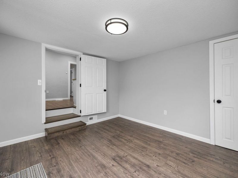 194 Forest Boulevard, Avon Lake, OH 44012 Photo 14