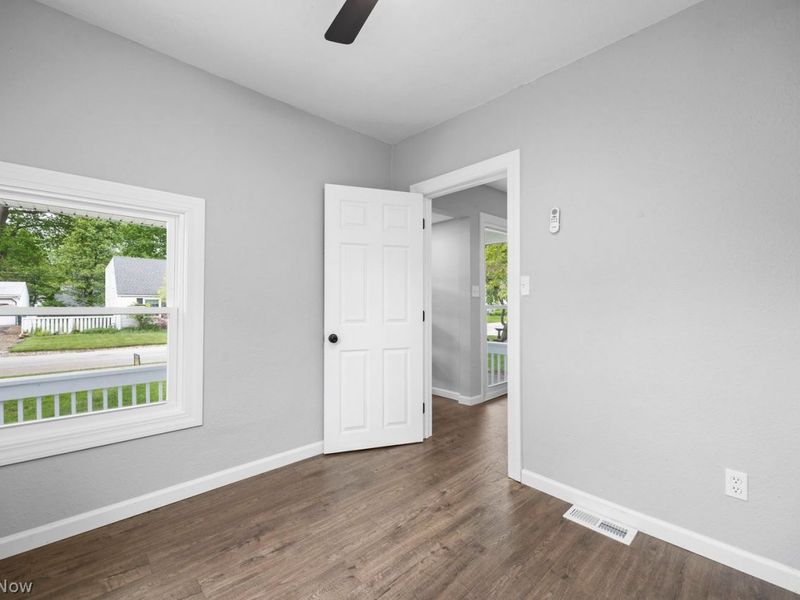 194 Forest Boulevard, Avon Lake, OH 44012 Photo 19