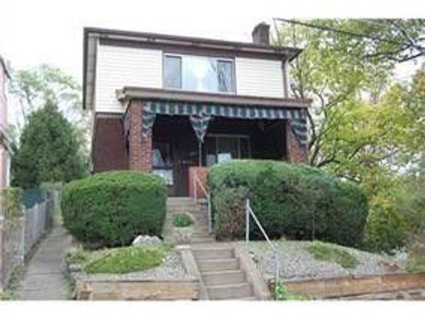 583 Neeb , Pittsburgh, PA 15207