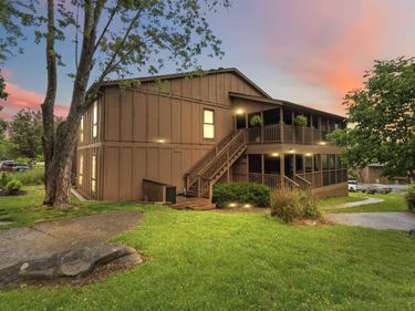 9 Star Trek Drive, Unit 4, Bronston, KY 42518