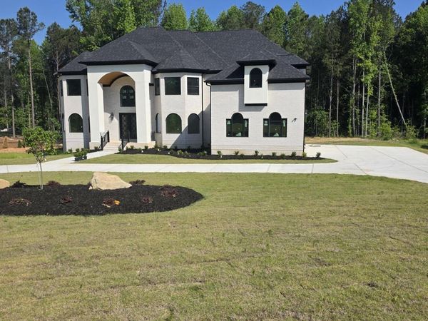 210 Waltham Way, Fayetteville, GA 30214
