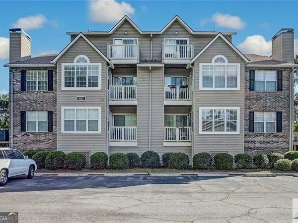 12300 Apache Avenue, Unit APT 202, Savannah, GA 31419