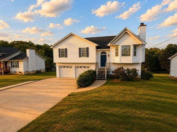 137 Concorde Drive, Villa Rica, GA 30180