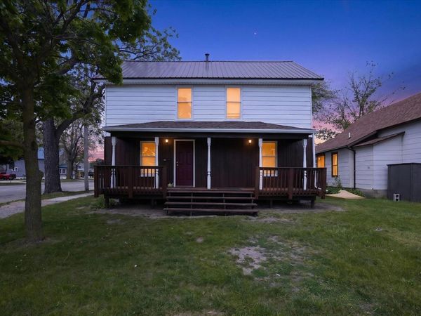 301 Gratiot Avenue, Alma, MI 48801