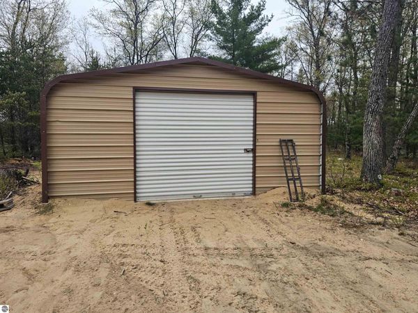 Morawa Trail, Hale, MI 48739