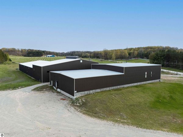 5720 Bates Road, Williamsburg, MI 49690