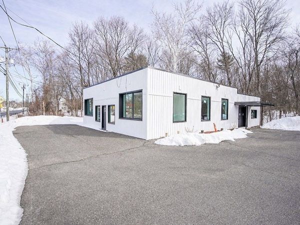 1443 Main St, Agawam, MA 01001