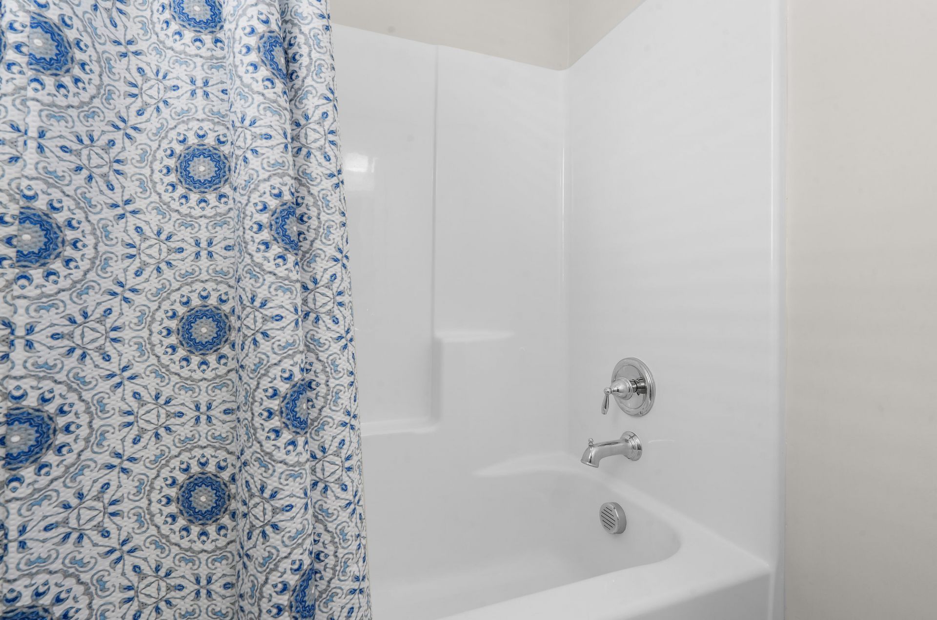 120 Angelica Avenue Photo 31