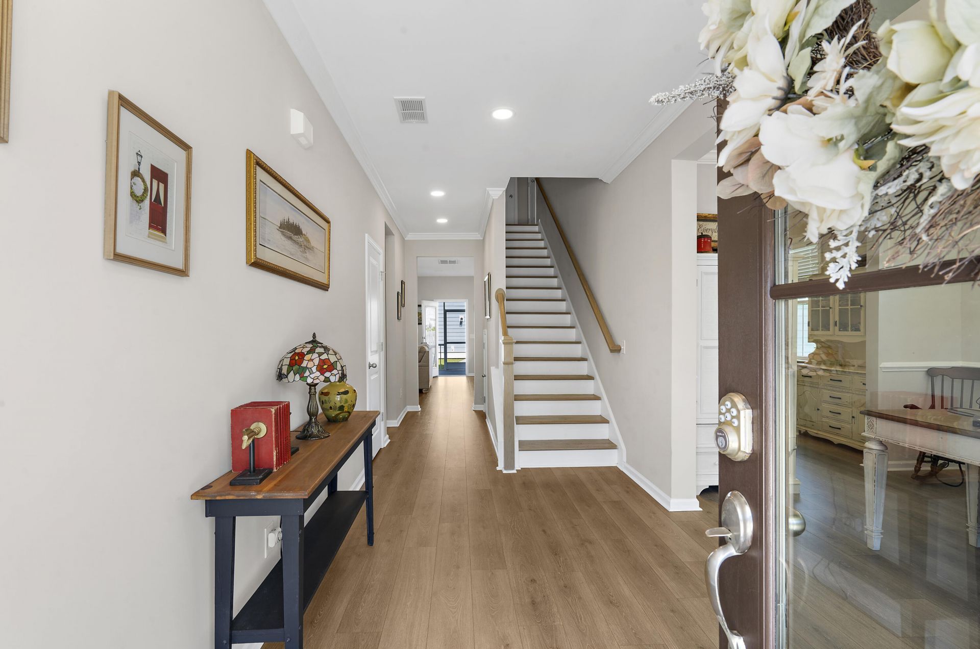 120 Angelica Avenue Photo 5