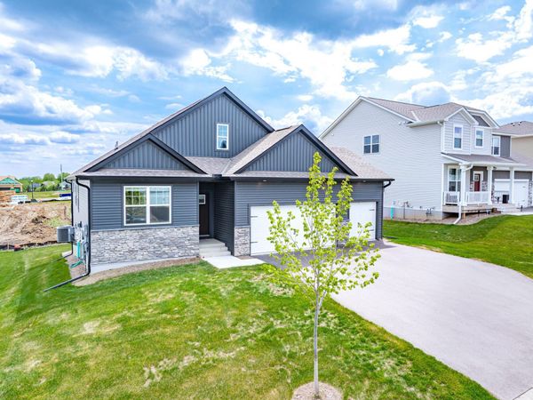 717 Winterberry Lane , Waconia, MN 55387