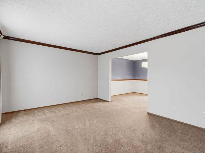 4799 Wallington Drive, Hilliard, OH 43026 Photo 8