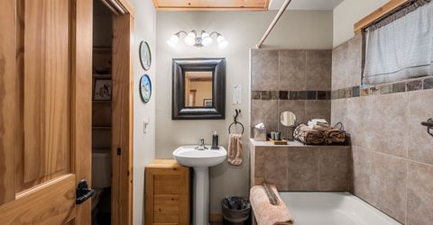 985 Whitehawk Drive, Clio, CA 96106 Photo