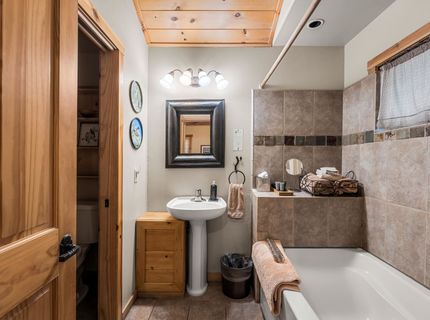 985 Whitehawk Drive, Clio, CA 96106 Photo
