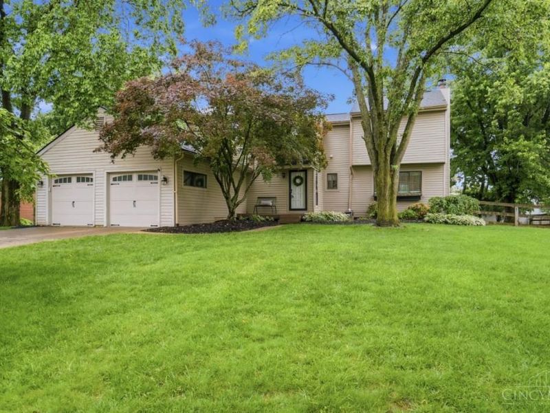 917 Briarwood Court, Mason, OH 45040 Photo 3