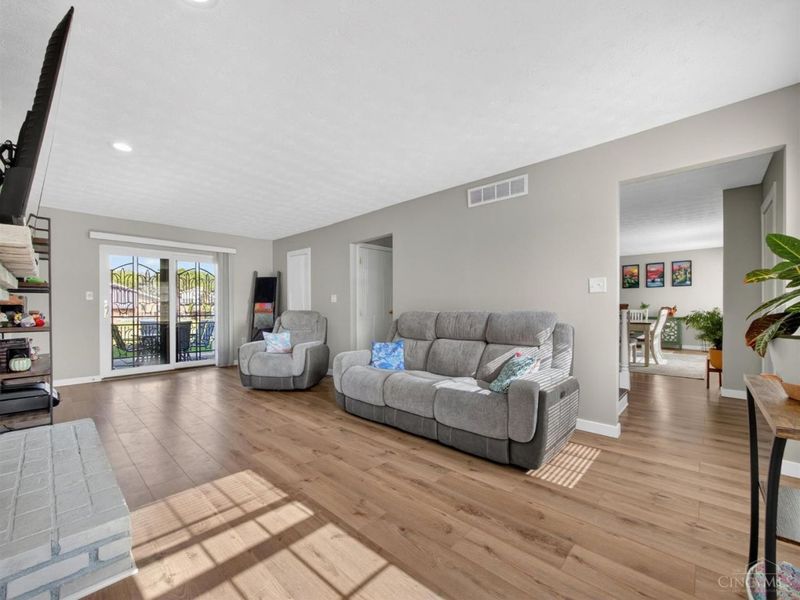8713 Cox Road, West Chester, OH 45069 Photo 8
