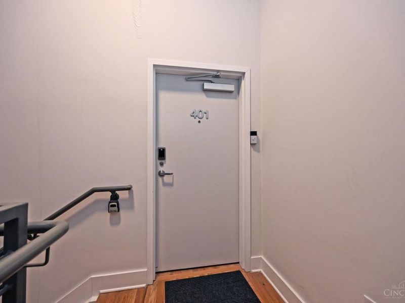 11 Court Street, Unit 401, Cincinnati, OH 45202 Photo 6