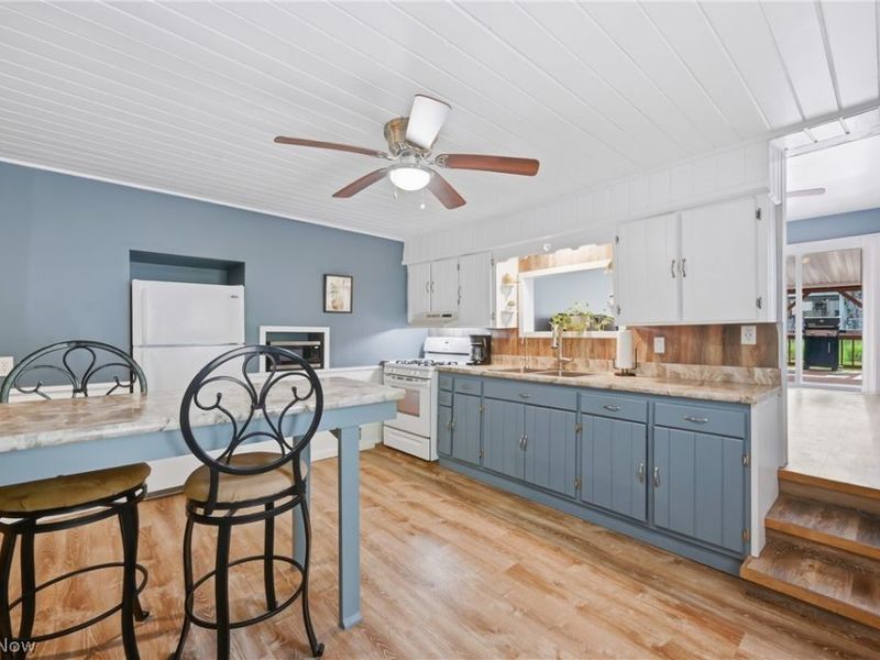 3635 Homewood Avenue , Hubbard, OH 44425 Photo 12
