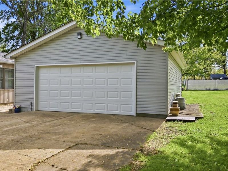 3635 Homewood Avenue , Hubbard, OH 44425 Photo 4