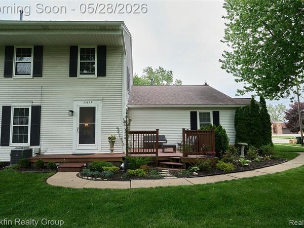 22625 Martin Road, St. Clair Shores, MI 48081