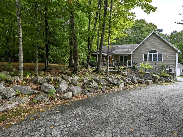 22 Eisenhower Court , Naples, ME 04055