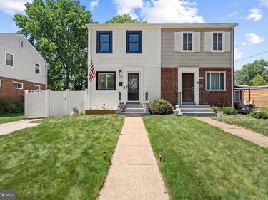 2204 DARTMOUTH DRIVE, ALEXANDRIA, VA 22307