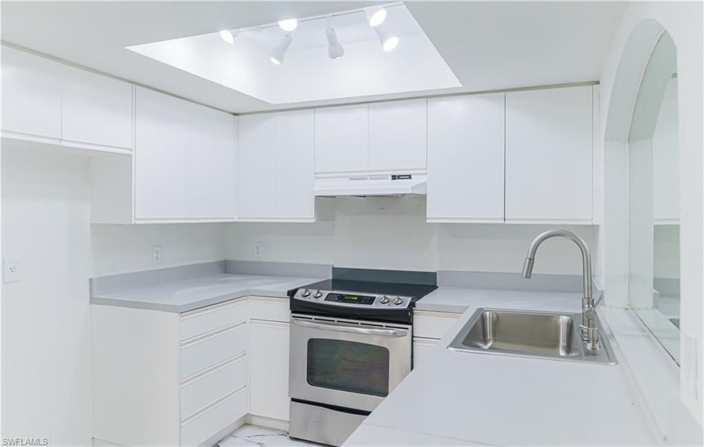 107 Blue Ridge Dr, Unit 21, Naples, FL 34112 Photo