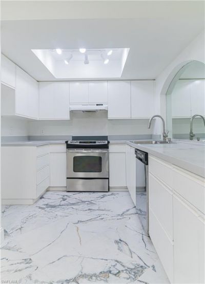 107 Blue Ridge Dr , Unit 21, Naples, FL 34112 Photo