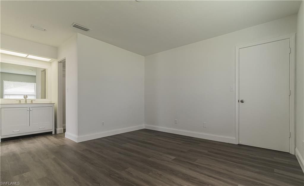 107 Blue Ridge Dr , Unit 21, Naples, FL 34112 Photo