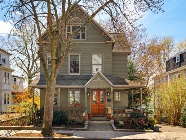 70 Oxford St, Somerville, MA 02143