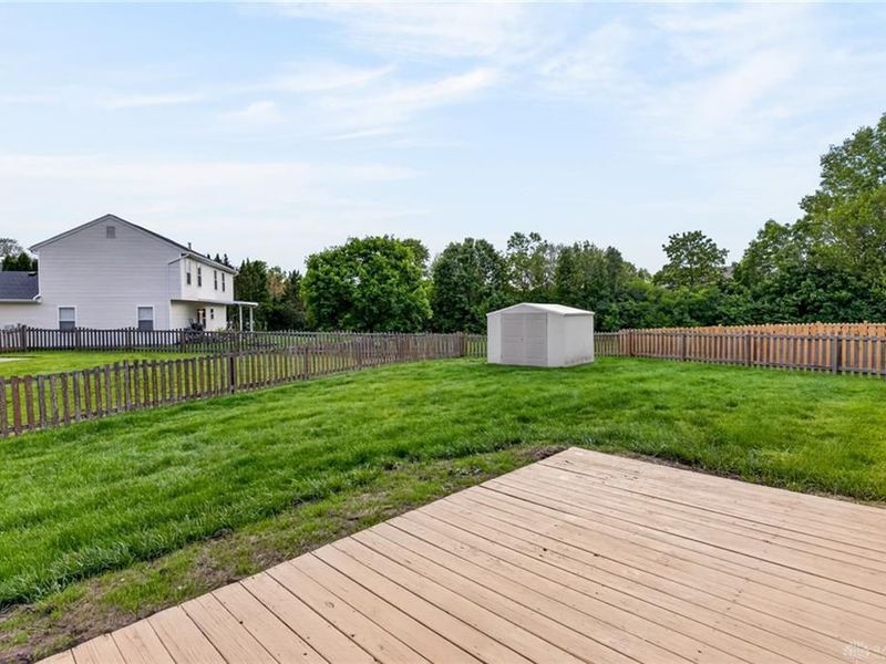 2374 W Patterson Lane, Troy, OH 45373 Photo 24
