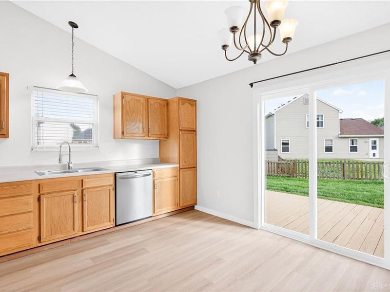 2374 W Patterson Lane, Troy, OH 45373 Photo 9