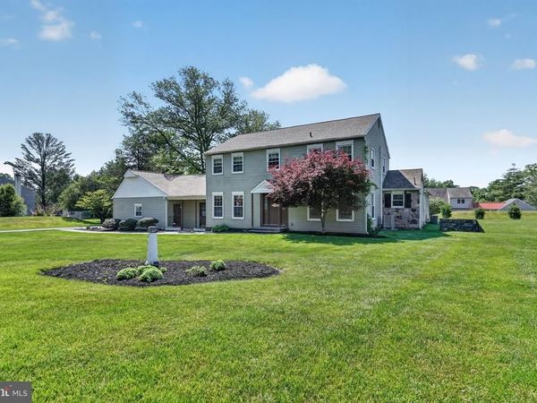 113 GLENWOOD DRIVE, WASHINGTON CROSSING, PA 18977