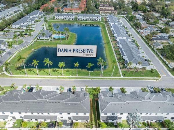 4981 Peacock Way , Unit 5838, Dania Beach, FL 33312